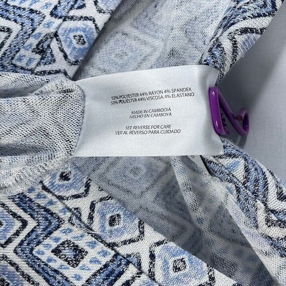 Orvis Womens Size LARGE V-Neck Short Sleeve Top Blue Diamond Casual Shirt - Picture 7 of 9